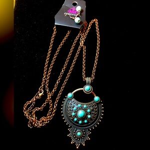 Copper necklace with matching fishhook earrings. Please bundle with another item